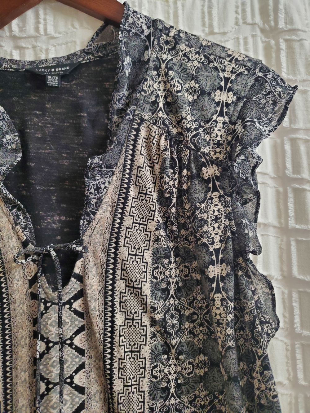 Women’s Black and Cream Printed Ruffle Sleeve Top - Picture 4 of 13